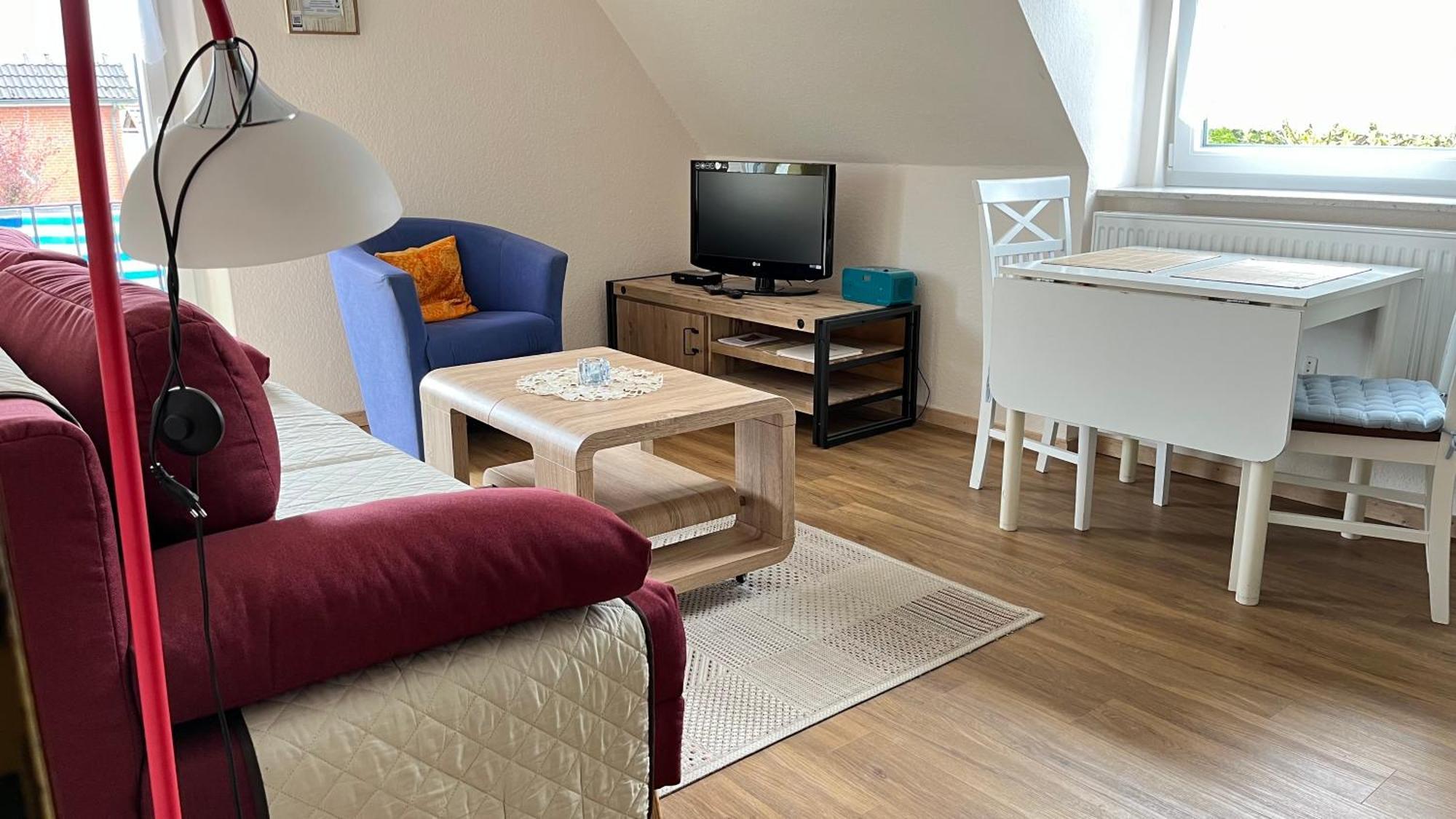 Wohnung 2 Mit Balkon- Haus Annegrete Esens Exteriér fotografie