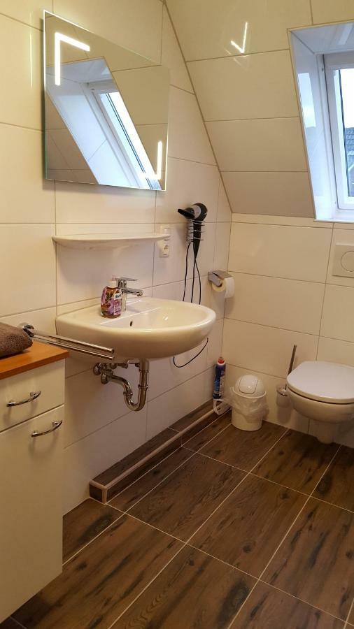 Wohnung 2 Mit Balkon- Haus Annegrete Esens Exteriér fotografie